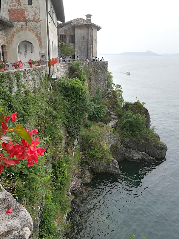 Eremo di Santa Caterina del Sasso